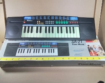 Vintage Casio SA-21 Tone Bank Keyboard Working Electronic Piano