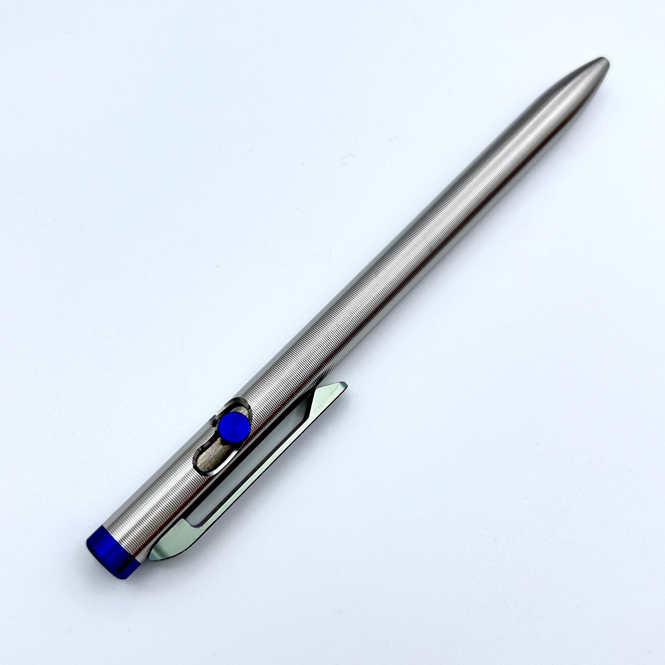 筆記具 TTT Tactile Turn - Titanium Slim Bolt Action Standard Size Pen