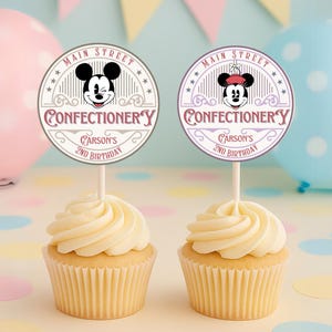Mickey & Minnie cupcake Candy Label, Main Street Confectionery, Mickey Lollipop, Minnie Baby Shower, Disneyland Birthday tag template