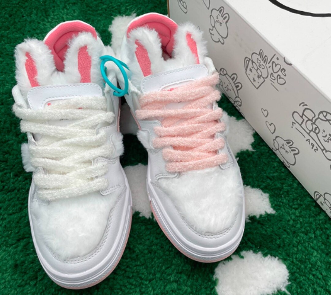 White Fuzzy Cute Sneaker Shoelaces Thin Flat Sport Shoe - Etsy