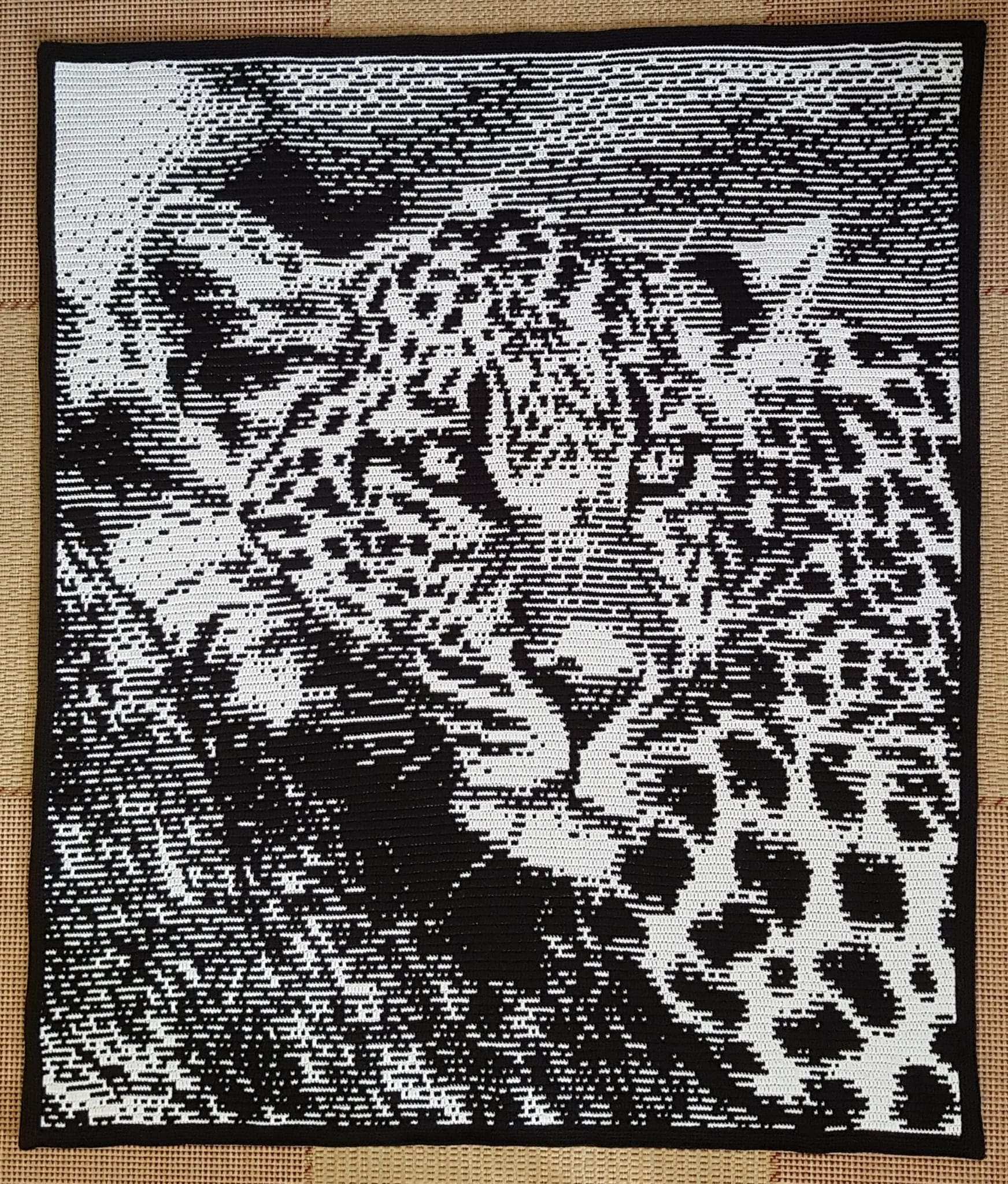 35 Endangered Animal Crochet: Leopard Crochet Patterns 29 Spotted Overlay Mosaic Crochet Leopard