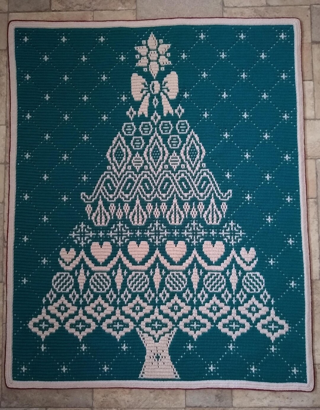 Jingle Joy - Overlay Mosaic Crochet Christmas Tree - Pattern Only