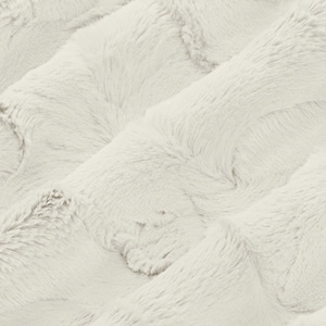 Shannon Fabrics Minky - Luxe Cuddle® Hide Natural/60&quot; wide - Shannon Fabrics
