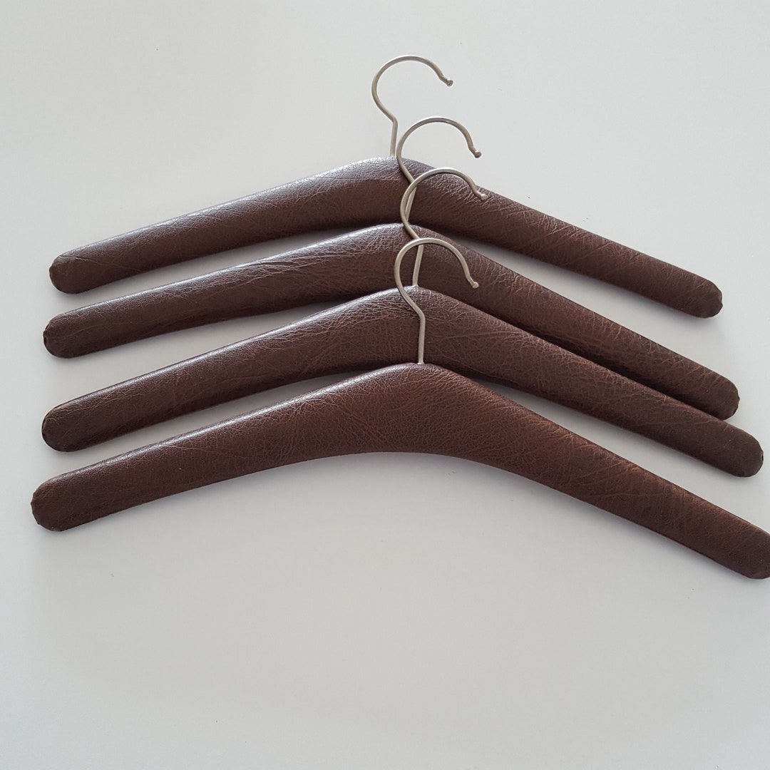 Vintage Clothes Hangers 4 Skai Clothes Hangers Clothes Hangers Etsy