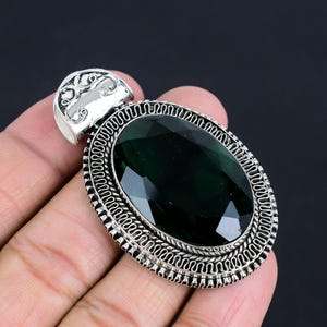 Chrome Diopside Pendant Chrome Diopside Gemstone Handcrafted 925 Sterling Silver Chrome Diopside Jewelry Vintage-Inspired Pendant For Gifts