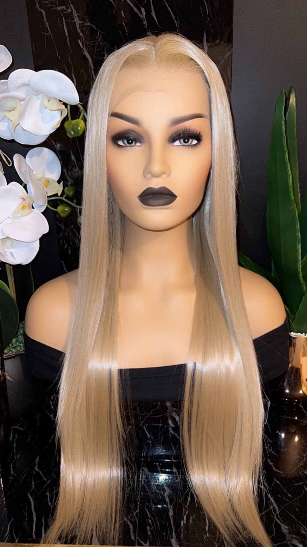 Straight Honey Blonde Synthetic Wig High Quality Synthetic 136 Inch