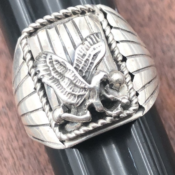 Navajo Sterling Raised Eagle Ring Signed S.Ray Size 13 1/4 ( 886b) 11