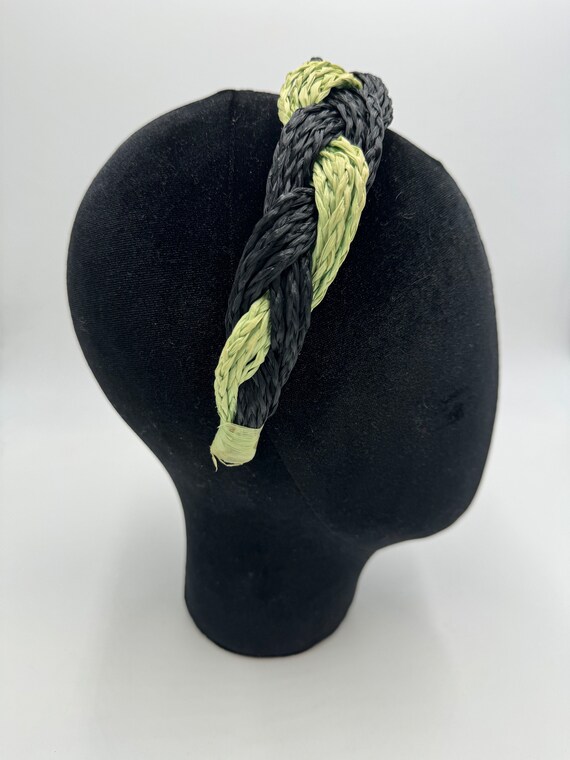 Fascinator Cerchietto Alice Blu Navy | Piume E Anelli A Rete | Diametro 15 Cm | Per Occasioni Speciali