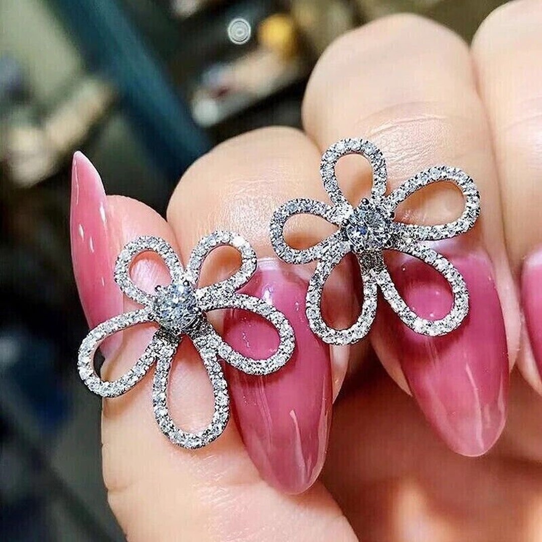 2.2 Ct Diamond Flower Shape Push Back Womens Stud Earrings 14K 