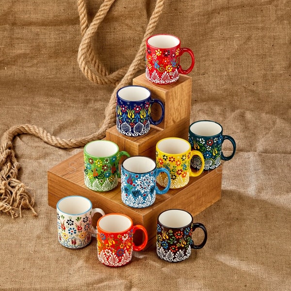 Tasse à café en céramique colorée peinte à la main, tasse à café faite à la main de 11 oz, grande tasse de conception de fleur, tasse à café traditionnelle turque, cadeau fait main