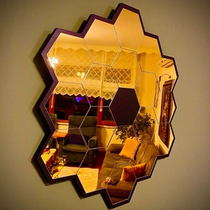 Miroir pour télescope spatial James Webb, décoration murale 22'' 15'' 10'' Miroir Miroir doré en bois fait main, un délicieux cadeau pour la fête des mères. image 6