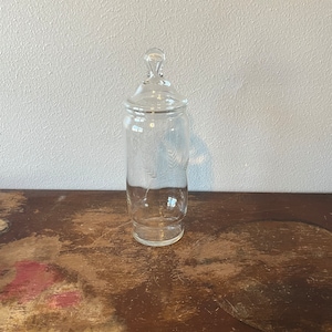 Vintage Clear Glass Apothecary Jar 8/40 Vanity Accessory Bath Decor Dresser Jar Lidded Jar Vintage Glass