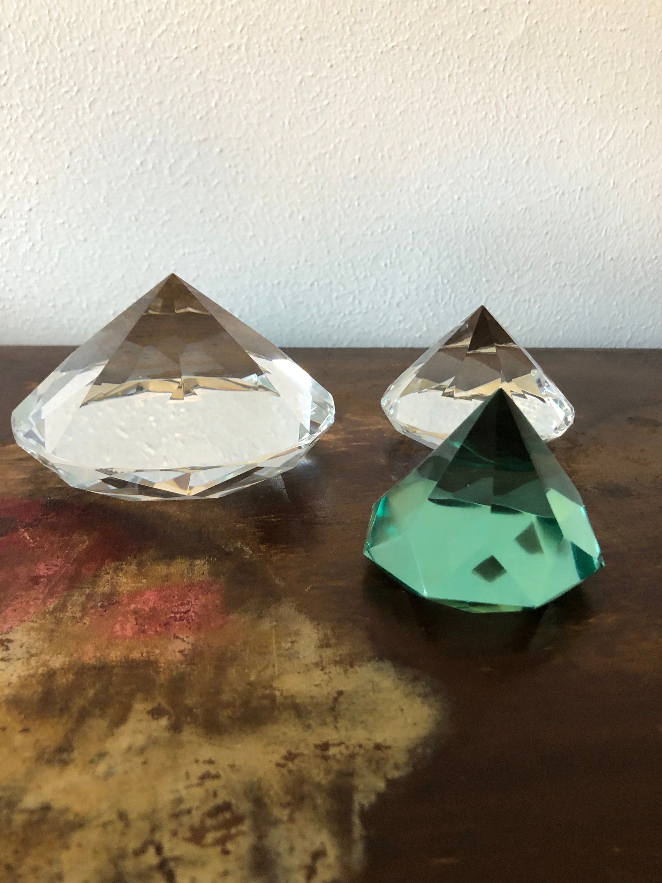 Large Crystal Diamond Paperweight With Stand Jewels Wedding Decorations Centerpieces Home Decor (Red