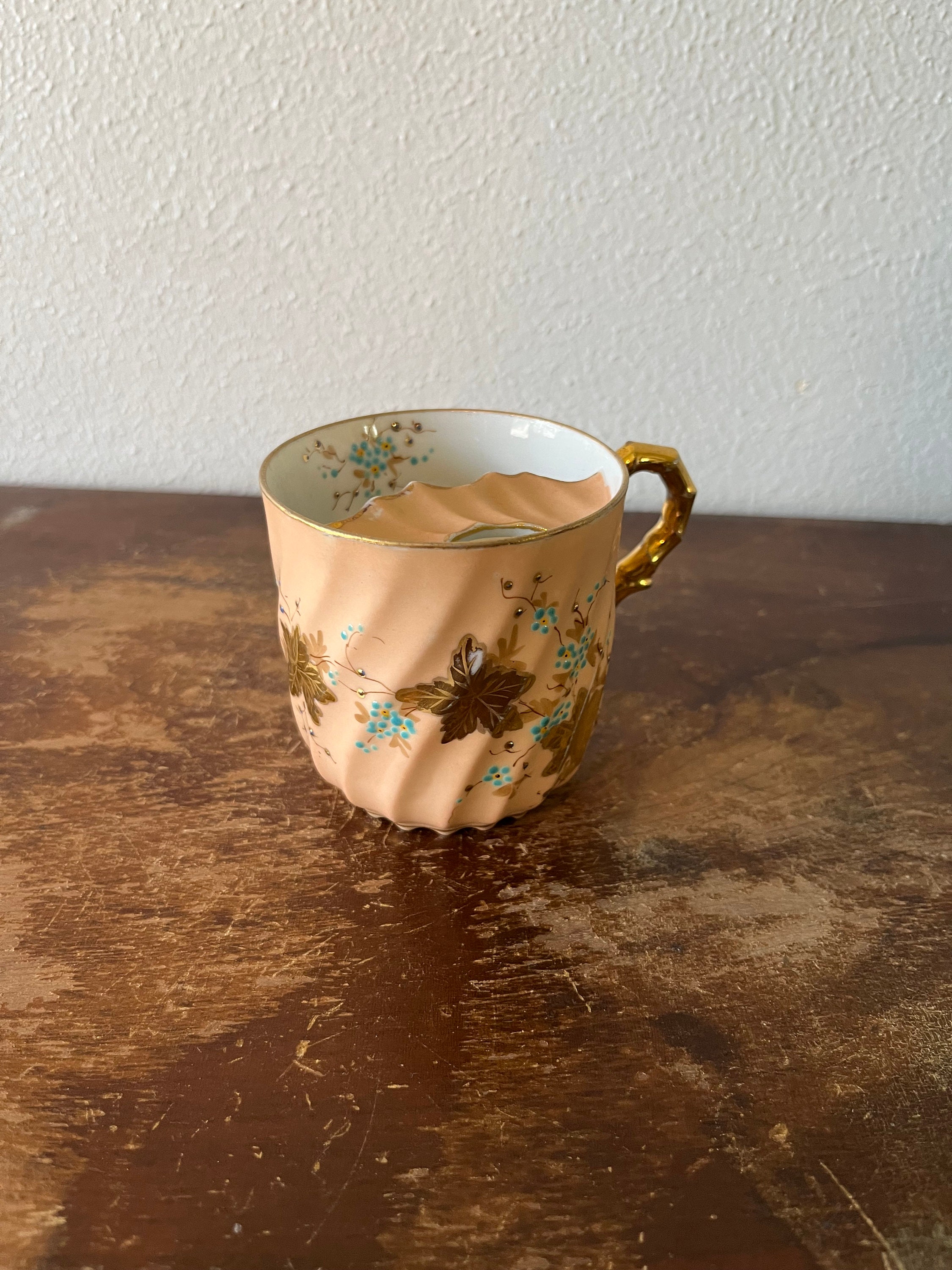 Stylish Coffee Mug, Fancy Coffee Mug, Flower Enamel Fashionable Teacup and  Teaspoon, Metal Handle Coffee Mug 