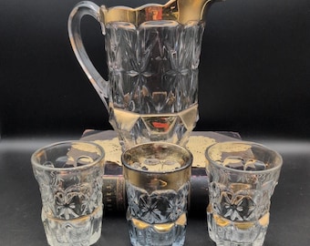 Vintage New Martinsville #719 "Old Glory" Glass Pitcher & Tumbler Set