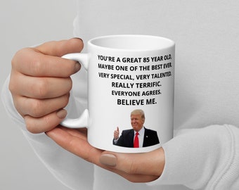 Taza divertida de Trump para su 85.º cumpleaños: regalo de broma