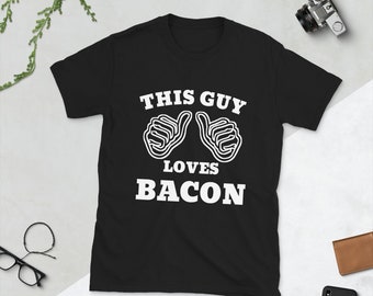 T-shirt This Guy Loves Bacon: foodie-T-shirt met humor voor volwassenen