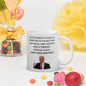 おもしろい 76 歳の誕生日プレゼント、76 歳の誕生日トランプ マグカップ