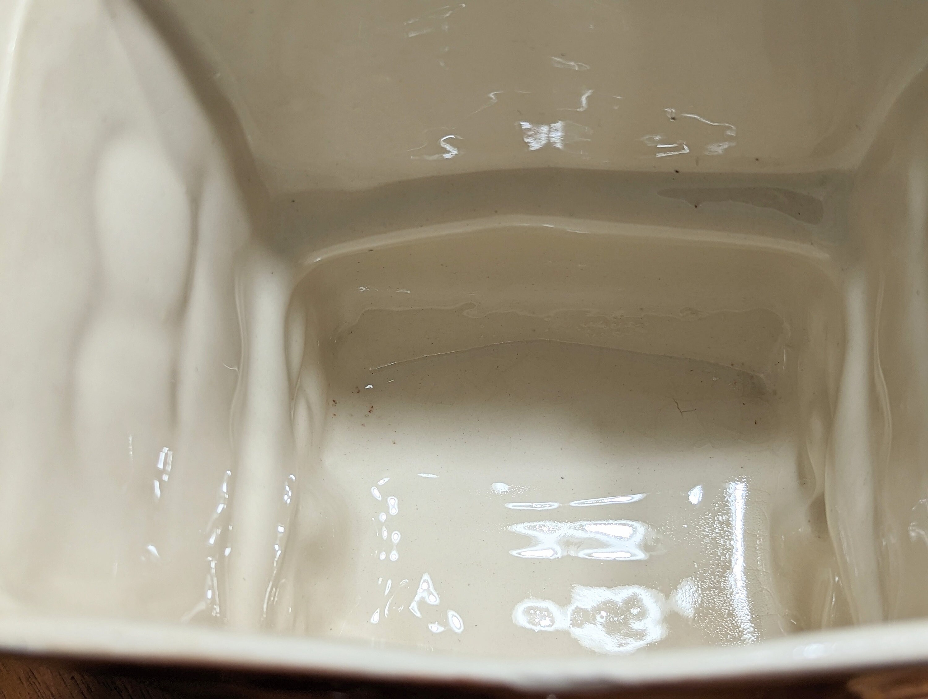 Boîte en tôle laquée à décor chinois , 18 eme siècle