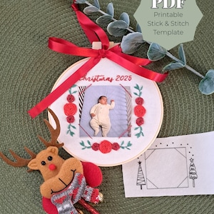 クリスマスフォトフレームのスティック＆ステッチPDFテンプレート、ホリデー手刺繍パターン、印刷可能な冬のフレームデザイン、DIYオーナメント刺繍