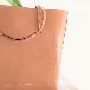 ansmund No.1, handstitched leather tote, handmade leather tote, large leather tote, vegetable tanned tote, Gift. image 6