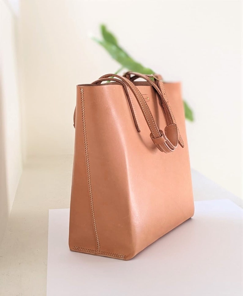 ansmund No.1, handstitched leather tote, handmade leather tote, large leather tote, vegetable tanned tote, Gift. image 7