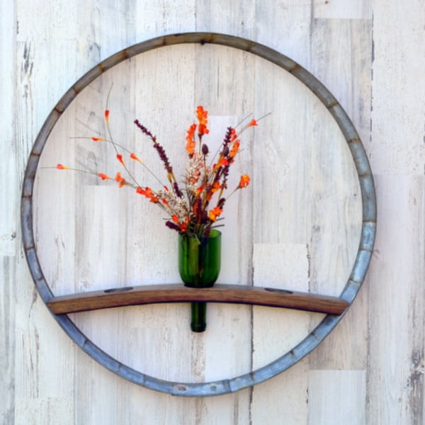 Anneau de baril de vin et couronne de douve, vase de bouteille de vin recyclé, décor de mur d'anneau de baril de whisky, couronne de porte d'entrée de ferme moderne