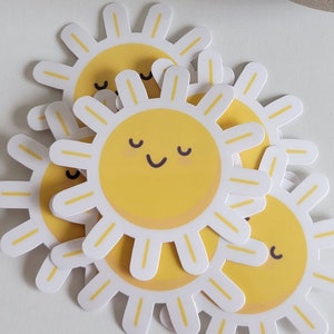 Kawaii Happy Sun Vinyl Die Cut Sticker, Happy Summer Sunshine Sticker, Love Summer Sunshine Sticker, Cute Summer Sunny Gift For Friends