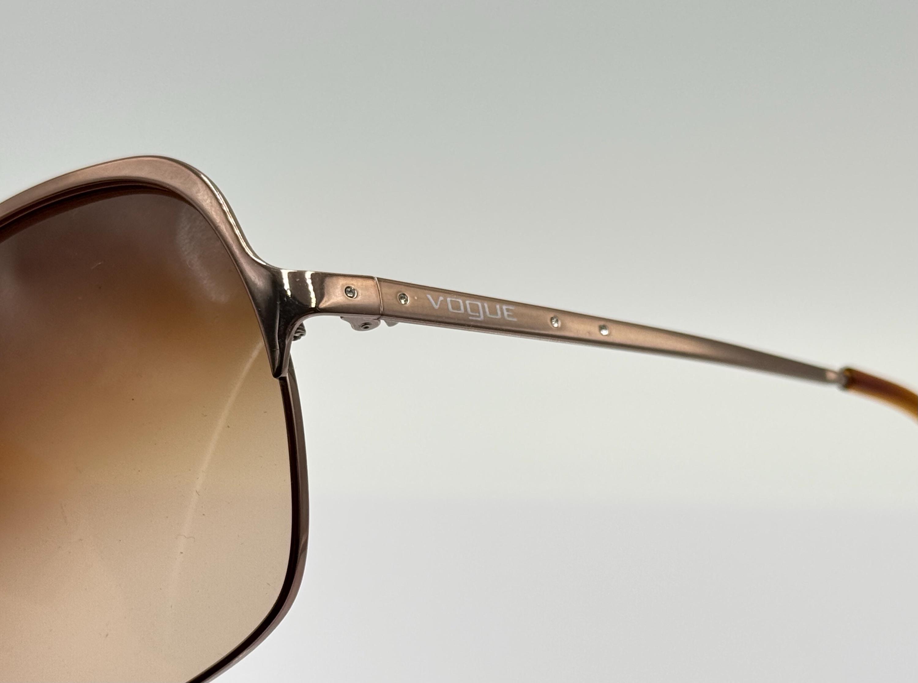 Vogue VO2638 Oversized Brown Gradient Acetate Square Retro Sunglasses Sunglasses VO2606S - Dark Havana - Light Brown Gradient Dark  main image 4