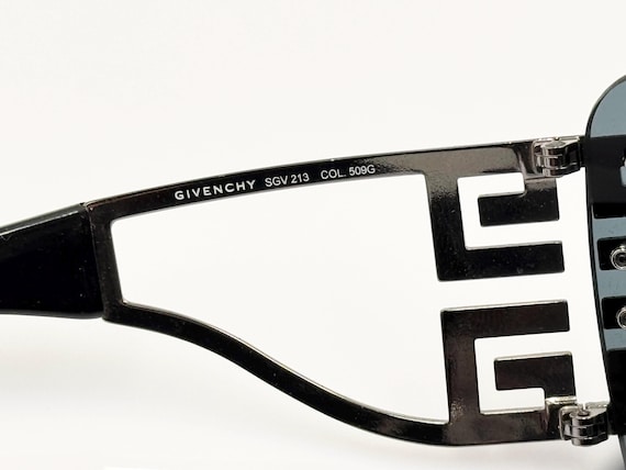 Givenchy SGV213 Vintage Shield Oversized Sunglasses, Unique  display picture 1