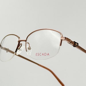 Escada VES607S ヴィンテージ長方形ハーフリム眼鏡、ユニークな長方形スリムブロンズメタル眼鏡フレーム NOS