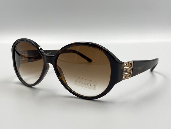 GIVENCHY SUNGLASSES with Case
Vintage Tortoise Shell Gold Accents 
Made in Italy Givenchy SGV086 Vintage Rectangle Sunglasses, Brown & Gold  main image 4