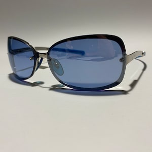 LA PERLA vintage 90s oval sunglasses, unique rare rimless sunglasses frame blue lenses made in Italy NOS