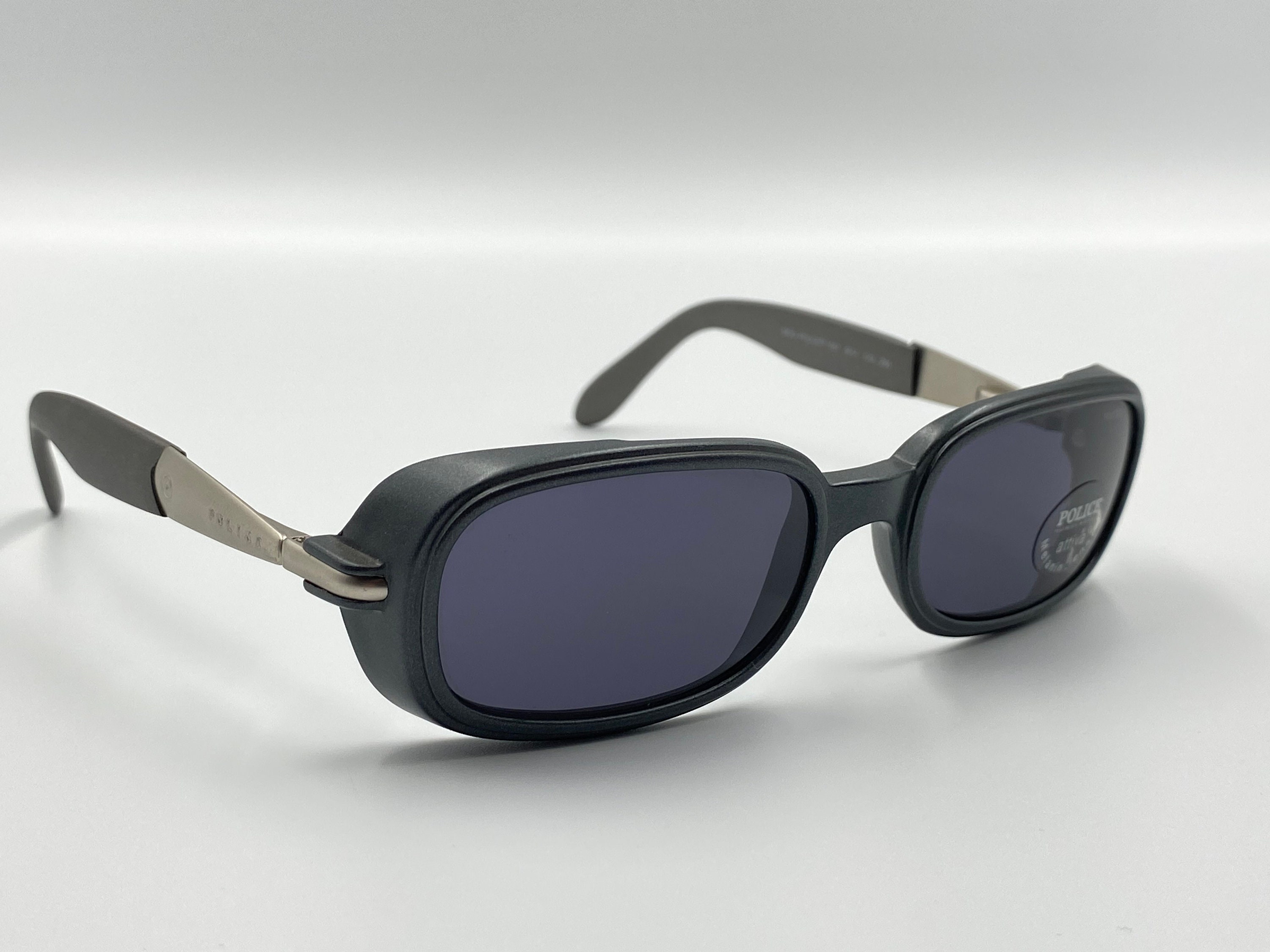 POLICE Mod.1267 Vintage 90s Unique Grey Sunglasses, Thick  display picture 2