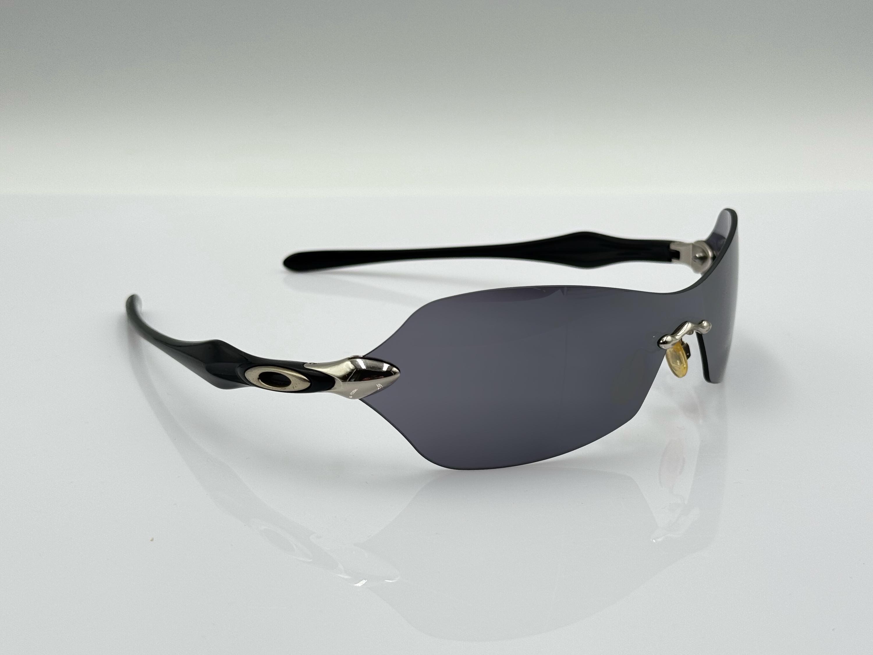 archive OAKLEY DARTBOARD ダートボード サングラス 迷彩 Oakley Dartboard Vintage 2000s Shield Wrap Black Sunglasses, Rare