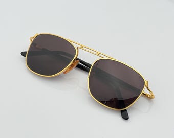Vintage Italy made sunglasses,men’s and women’s square gold frame, new old stock