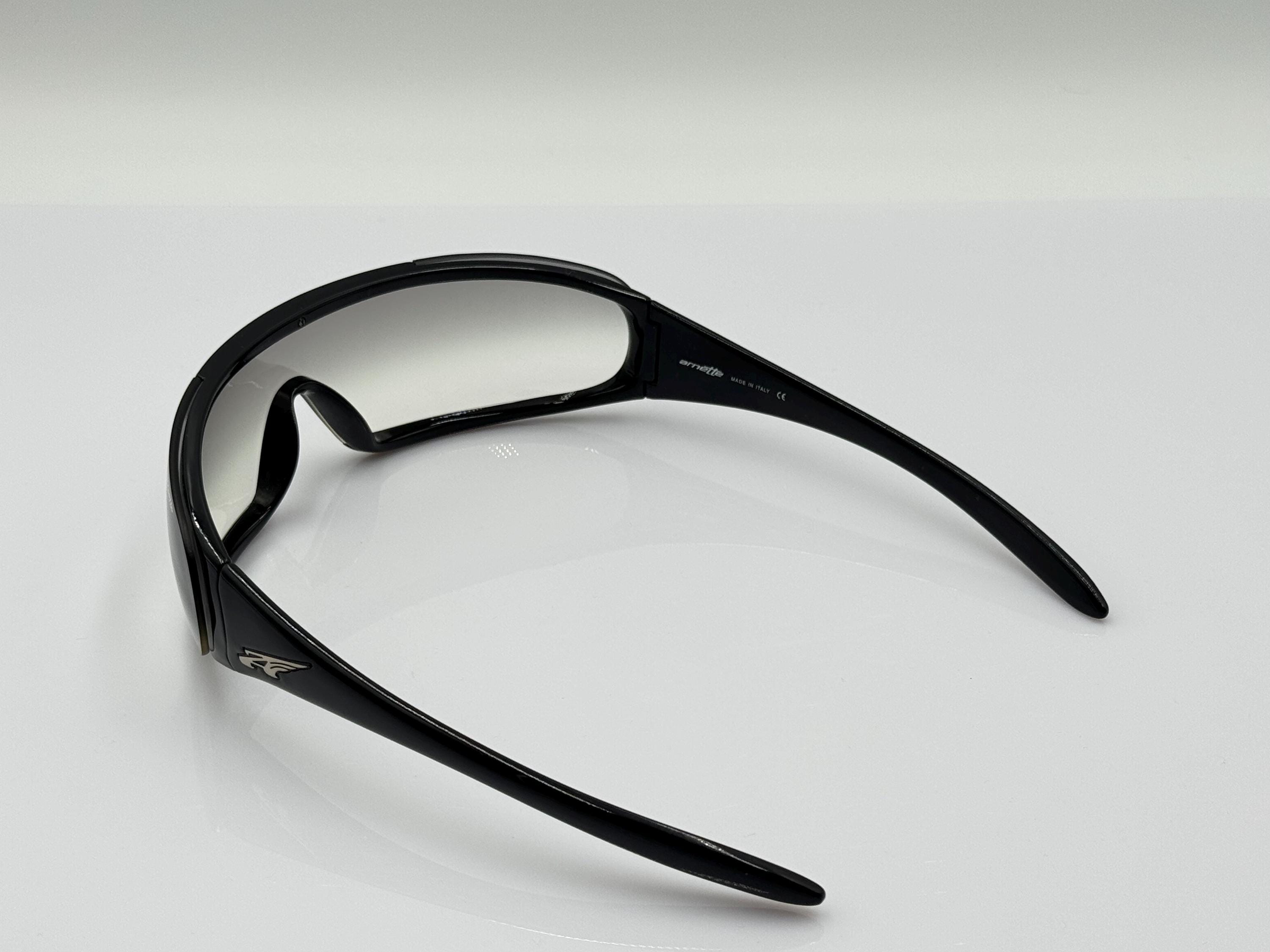 Arnette AN4062 Vintage 2000s Shield Sunglasses, Unique Light