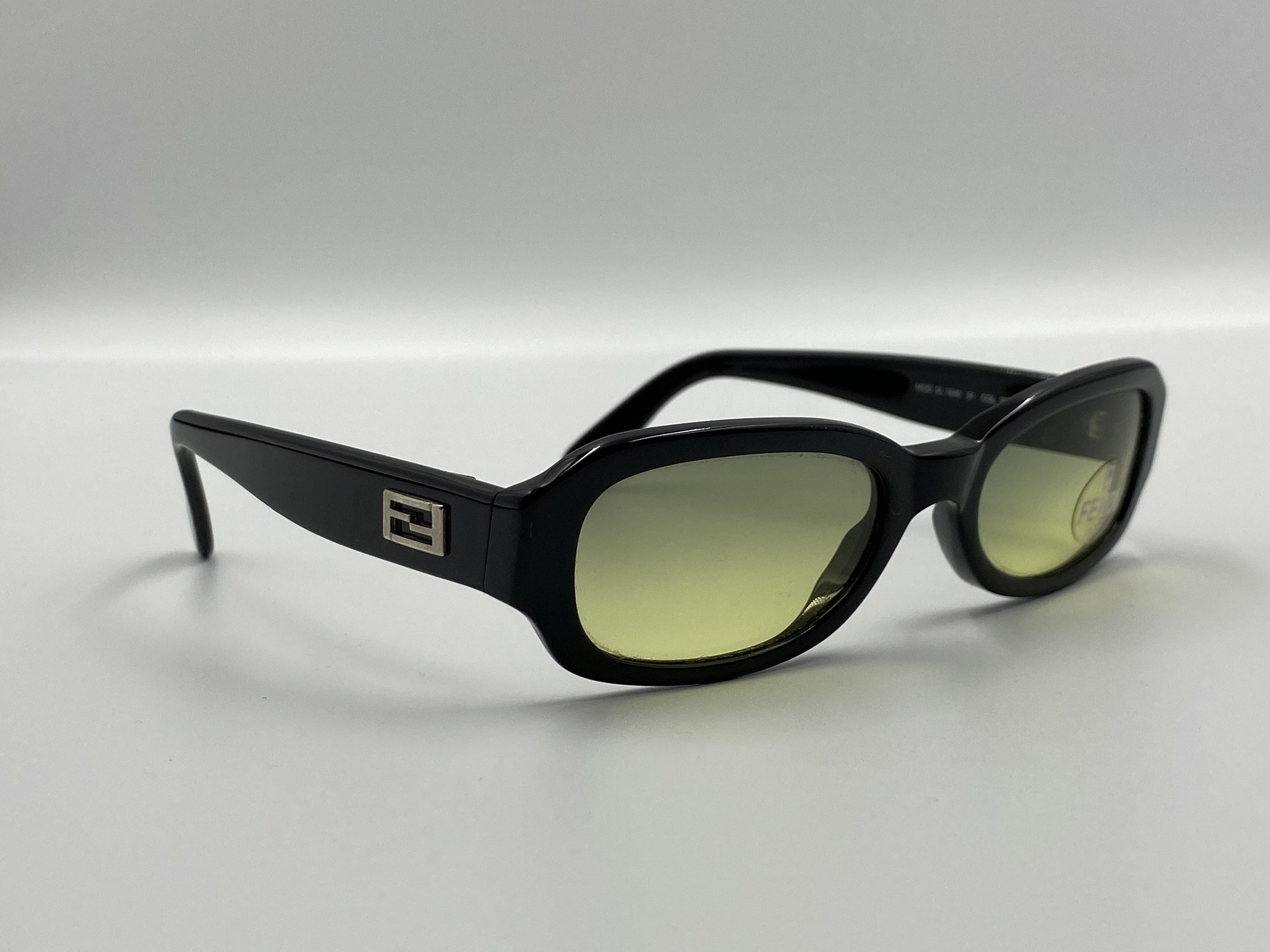 【美品】FENDI NOD.SL7583 51 オーバル　サングラス 美品】FENDI NOD.SL7583 51 オーバル サングラス - メルカリ