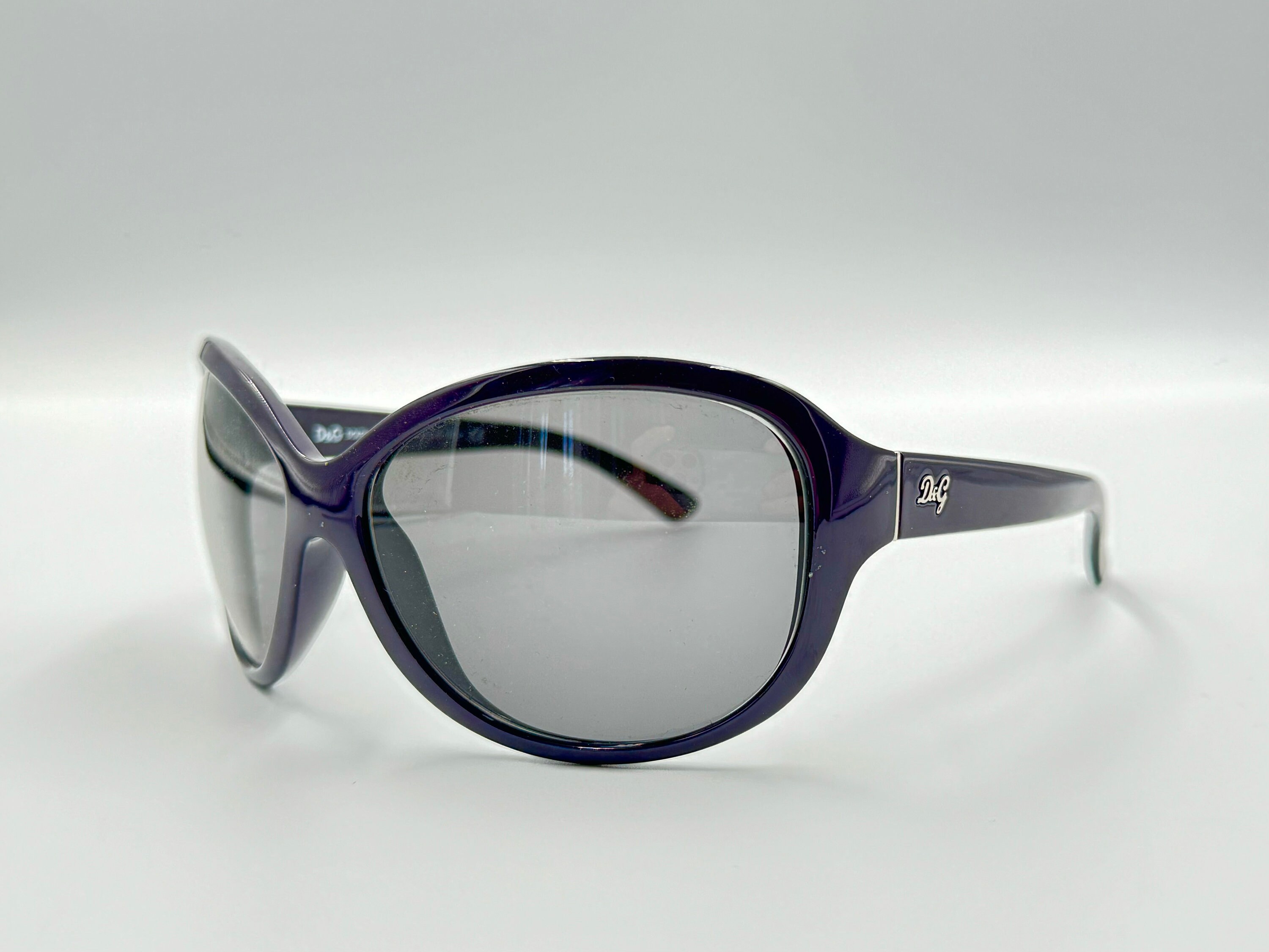 Y2K Dolce & Gabbana 8075 Oversized Purple Sunglasses Made in Italy vintage y2k Dolce & Gabbana sunglasses in a great... | Depop main image 2