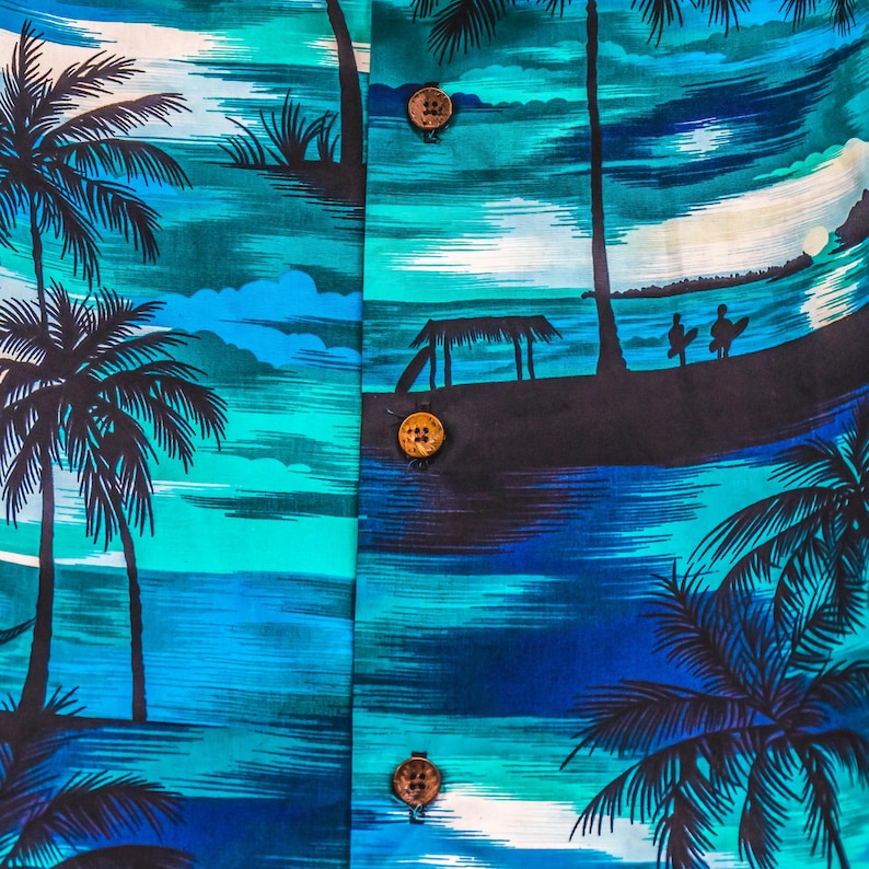 Camicia hawaiana vintage anni '90, stile retrò, idea regalo, ideale per viaggi e vacanze, camicia da uomo con bottoni. immagine 5