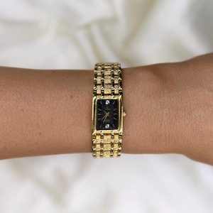 Vintage Elgin Diamond Tank Watch – 90s Old Money Style Gold Bracelet Watch with Black Dial, Classic Rectangle Case Elegance