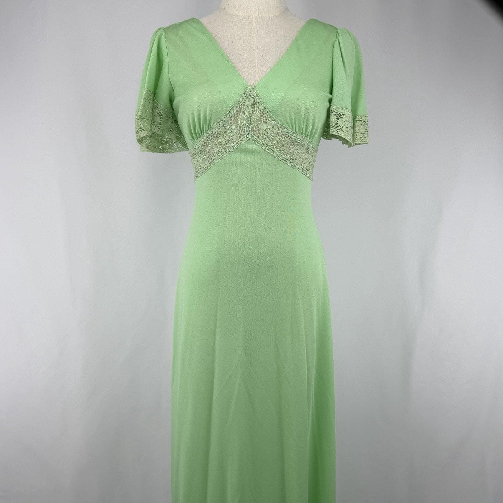 Green Empire Waist Dress - Etsy Green Empire Waist Dress - Etsy