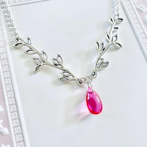 Leaf Necklace, Personalised Droplet Necklace, Leafy Vine Necklace Bridesmaids Gifts, Fairycore Necklace, Delicate Necklace