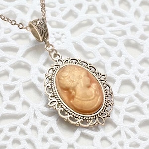 Gothic Victorian Rose Cameo Necklace, Silver Cameo Pendant, Dainty Cameo, Historical Jewellery, Regency Style Cameo, Bridgerton Necklace