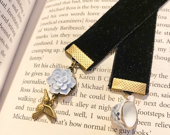 Teacup Bookmark, Alice Bookmark, Tea Party Bookmark, Fairytale Bookmark, Book Lover Gifts, Reading Gifts, Literature Gifts