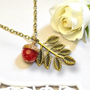 Eichel & Eichenblatt Halskette, Waldfee Halskette, Cottagecore Eichel Anhänger, Einzigartiges Geschenk für Sie