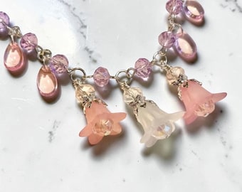 Iridescent Pink Floral Necklace, Vintage Style Amethyst Glass Crystal Pendant, Whimsical Fairycore Necklace, Pink Necklace
