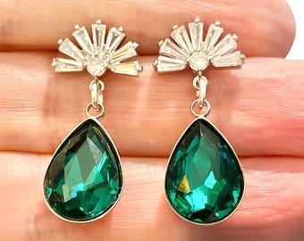 Orecchini pendenti a goccia con cristalli verdi, regalo di anniversario floreale per lei, orecchini pendenti Art Déco, gioielli da sposa,