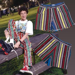 90s Rainbow Stripe B.GOOD Shorts – Size 5/6 Waist: 27 in — High waisted – Saved by the Bell Energy—Cute slit sides —Gently Worn