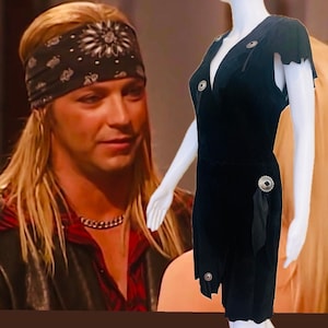 80’s suede dress rocker with concho’s super flattering size 11/12 fits like size 8/10 great condition